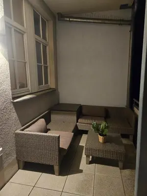 Ein Sitzbereich in der Unterkunft entzückende Ferienwohnung im Zentrum von Plauen