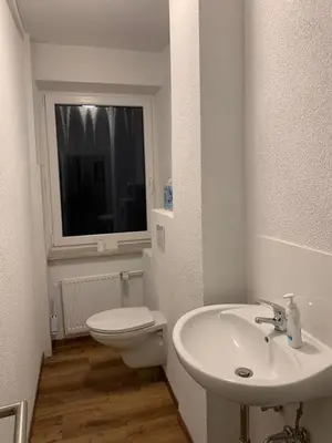 Ein Badezimmer in der Unterkunft B16 City-Apartment, zentrales City-Apartment mit 4 Betten