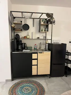 Küche/Küchenzeile in der Unterkunft Neu renoviertes Studio mit Traumaussicht & Natur pur