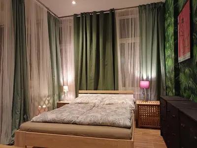 Ein Bett oder Betten in einem Zimmer der Unterkunft Das Moritz- Self Check In