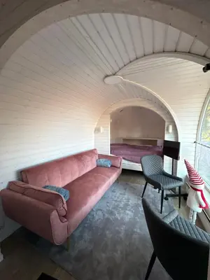 Ein Sitzbereich in der Unterkunft Seeperle Weißenstadt Haus Waldstein