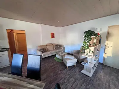 Ein Sitzbereich in der Unterkunft Ferienwohnung Arnoldshammer