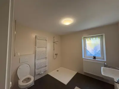 Ein Badezimmer in der Unterkunft Seeperle Weißenstadt Wohnung Schneeberg