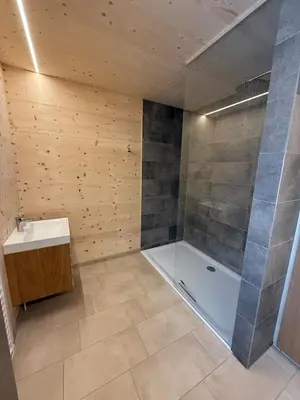 Ein Badezimmer in der Unterkunft Wohnen am Südhang