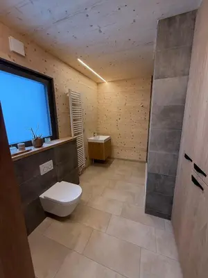 Ein Badezimmer in der Unterkunft Wohnen am Südhang