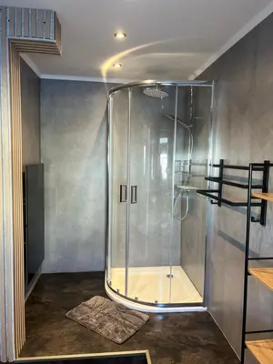 Ein Badezimmer in der Unterkunft Fichtelrooms