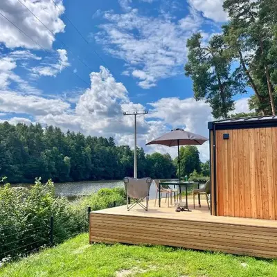 Tinyhouse Seeträumchen direkt am See mit Terrasse für 4