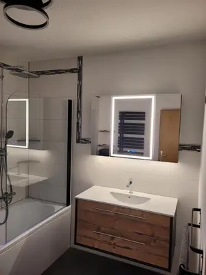 Ein Badezimmer in der Unterkunft NEU! Ferienwohnung Wunsiedel OG