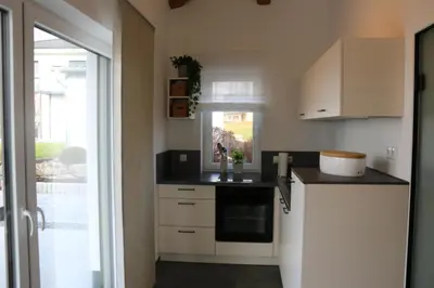 Küche/Küchenzeile in der Unterkunft Regentaloase - Deine Privat-Spa Villa für Zwei