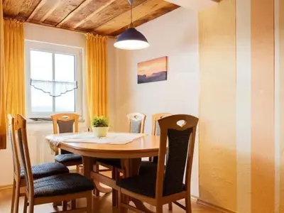 Ein Sitzbereich in der Unterkunft Apartment Am Rückerlhof -Alexi by Interhome