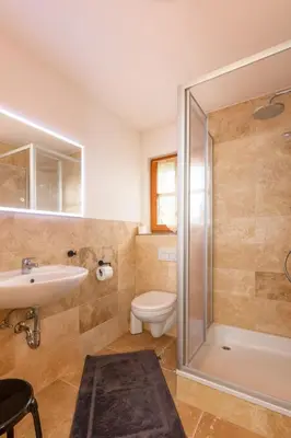 Ein Badezimmer in der Unterkunft Apartment Am Rückerlhof - Isa by Interhome