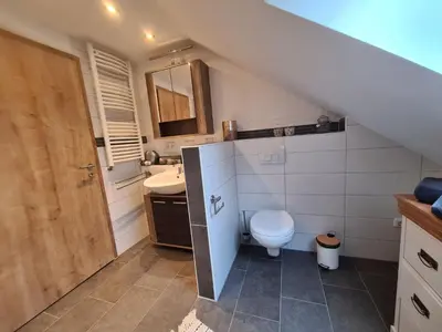 Ein Badezimmer in der Unterkunft Apartment Gipfelstürmer by Interhome