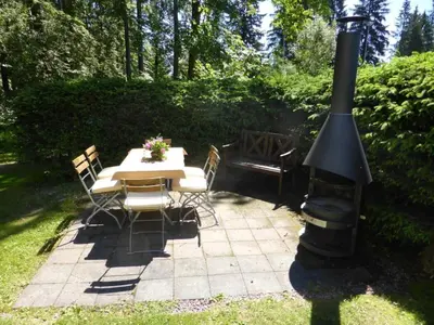Ein Garten an der Unterkunft Holiday Home Gretelhaus by Interhome