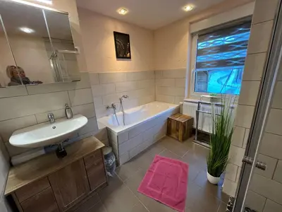 Ein Badezimmer in der Unterkunft Holiday Home Haus Fichtelberg by Interhome