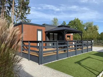 Ein Garten an der Unterkunft Holiday Home in Wackersdorf mit Terrasse- Garten und Grill by Interhome