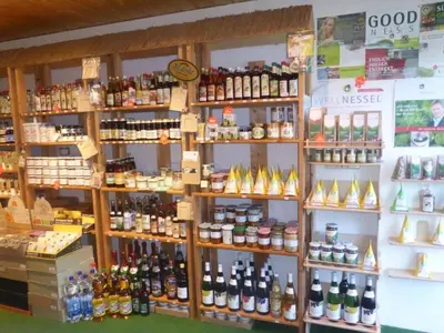 Ein Supermarkt oder andere Läden im Ferienhaus oder in der Nähe