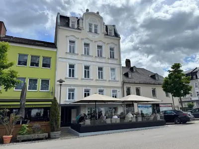 Das Gebäude in dem sich die Ferienwohnung befindet