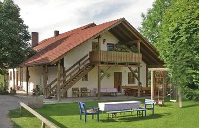 Ein Garten an der Unterkunft Ferienhof Beimler
