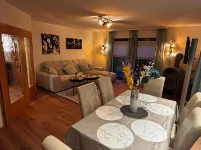 Ein Sitzbereich in der Unterkunft Macabu Luxus Villa Plauen