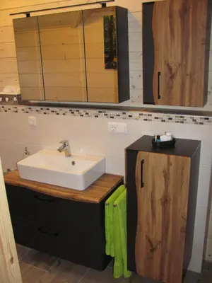 Ein Badezimmer in der Unterkunft Auburger Hof - möbilierte Wohnung auf Zeit