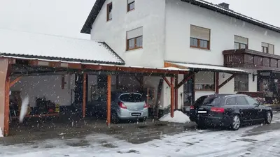 Das Gebäude in dem sich die Pension befindet