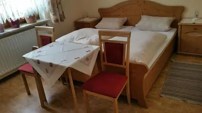 Ein Bett oder Betten in einem Zimmer der Unterkunft Haus Eva