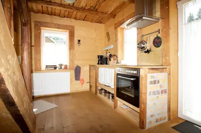 Küche/Küchenzeile in der Unterkunft Ferienhaus Anno Dazumal, wie zu Oma`s Zeiten