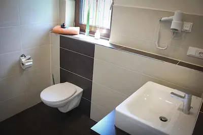 Ein Badezimmer in der Unterkunft Hotel Rosenhof Garni