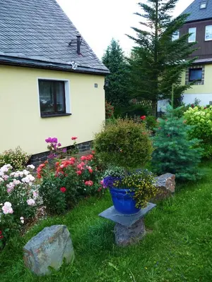 Ein Garten an der Unterkunft Ferienhaus Riedl