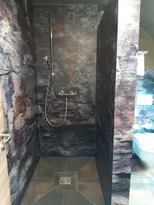 Ein Badezimmer in der Unterkunft Landhotel Fuchsbau