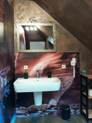 Ein Badezimmer in der Unterkunft Landhotel Fuchsbau