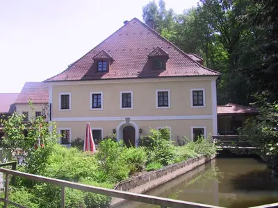 Das Gebäude in dem sich das Hotel befindet