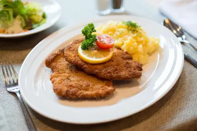 Essen in der Pension oder in der Nähe
