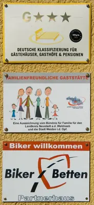 Ein Zertifikat, Auszeichnung, Logo oder anderes Dokument, das in der Unterkunft Landgasthof Zum goldenen Löwen ausgestellt ist