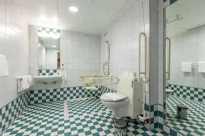 Ein Badezimmer in der Unterkunft Hotel Fränkische Schweiz-Pegnitz