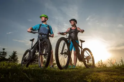 Radfahren an der Unterkunft k1 sporthotel - Bike & Ski inklusive Hotel oder in der Nähe