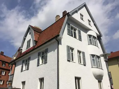 Das Gebäude in dem sich die Ferienwohnung befindet