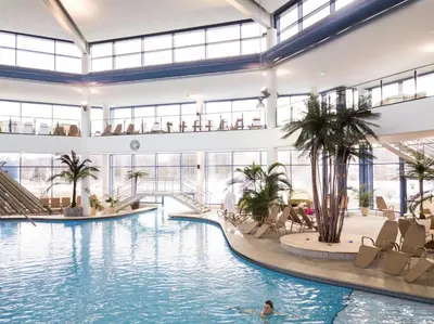 Der Swimmingpool an oder in der Nähe von Siebenquell® GesundZeitResort