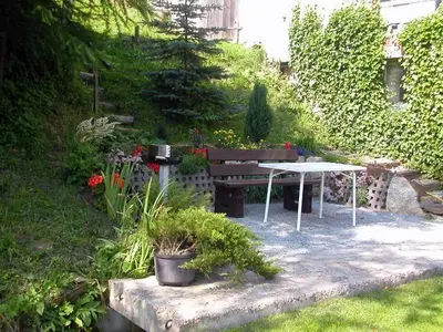 Ein Garten an der Unterkunft Ferienwohnung 