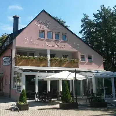 Hotel Konditorei Cafe Dora