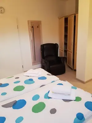 Ein Bett oder Betten in einem Zimmer der Unterkunft Haus 