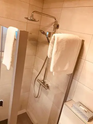 Ein Badezimmer in der Unterkunft Familiengasthof Schaller