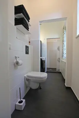 Ein Badezimmer in der Unterkunft Rosa Villa Selb