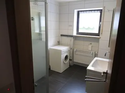 Ein Badezimmer in der Unterkunft Ferienwohnung Boller I für 5 Personen