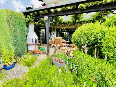 Ein Garten an der Unterkunft Ferienwohnung Boller I für 5 Personen