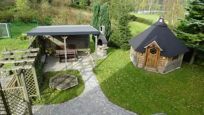 Ein Garten an der Unterkunft Ferienwohnung Wasserläufer