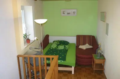 Ein Sitzbereich in der Unterkunft Haus am Treffenbach