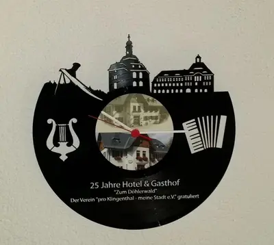 Ein Zertifikat, Auszeichnung, Logo oder anderes Dokument, das in der Unterkunft Gasthof zum Döhlerwald ausgestellt ist