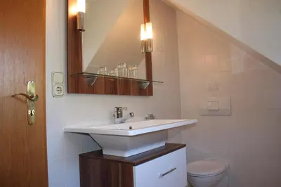 Ein Badezimmer in der Unterkunft Steiner Wirt