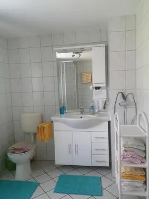 Ein Badezimmer in der Unterkunft Ferienhaus Brigitte